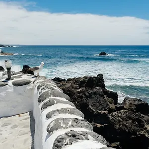Caleton Del Golfo Spain