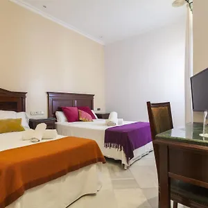 Hotel Baco **